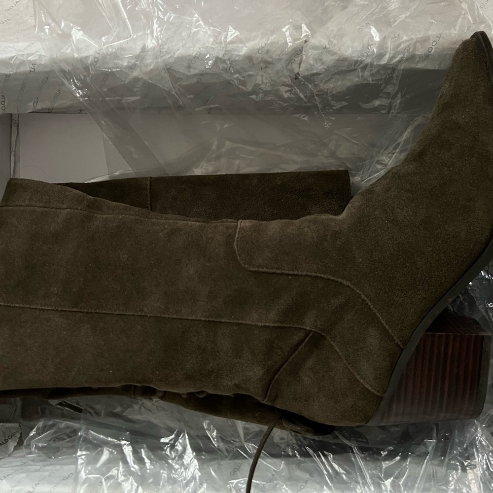ALDO Haskova Boot - Picture 2 of 9